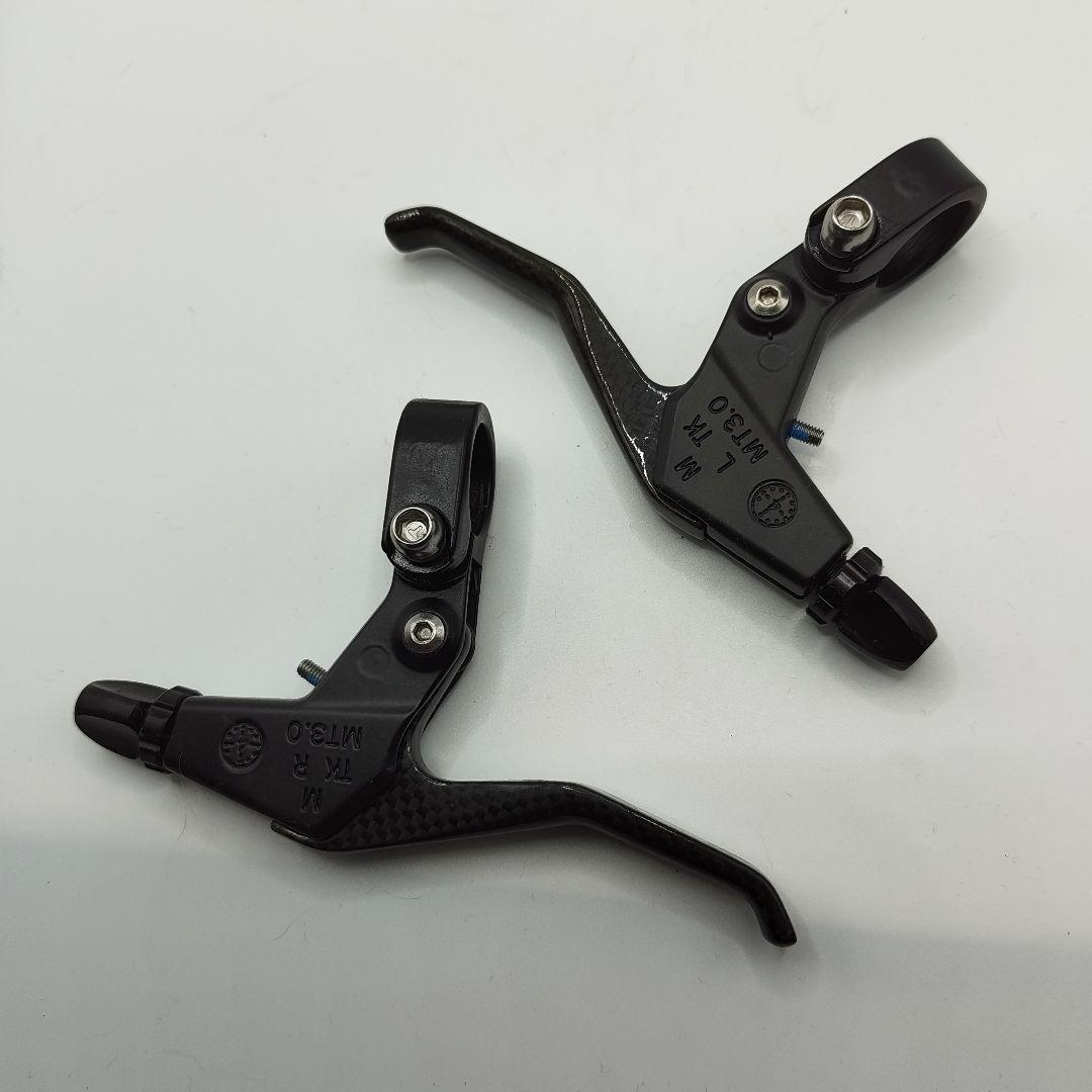 TEKTRO Vブレーキセット Carbon Eclipceレバー MT50