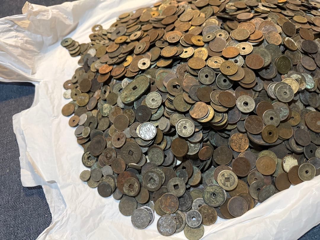 古銭　穴銭　カラス　桐　龍2銭　龍1銭　龍半銭　銅貨等　まとめ　15.5kg以上