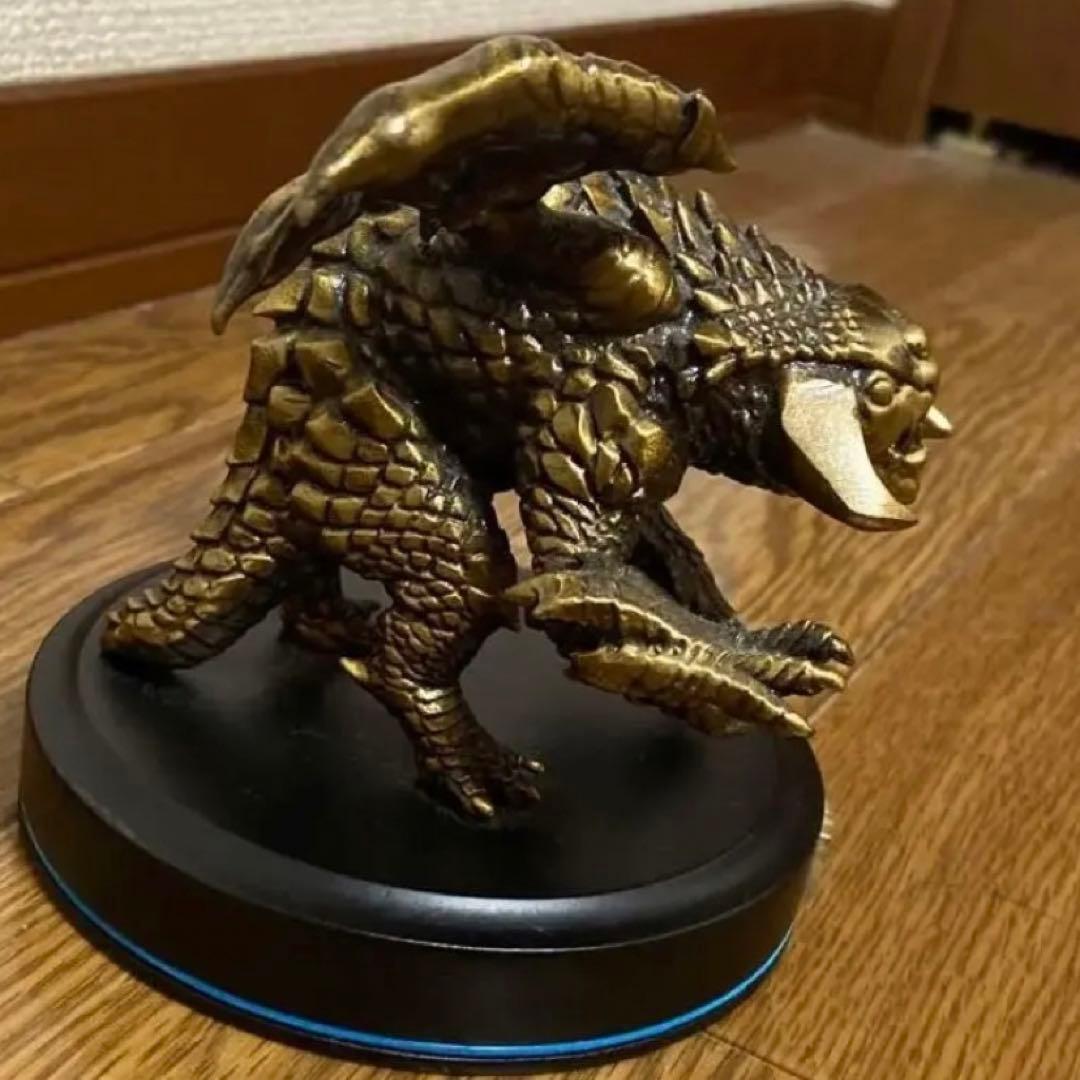 DOTA 2 Roshan Ti7 ゴールドロシャン フィギュア 限定品