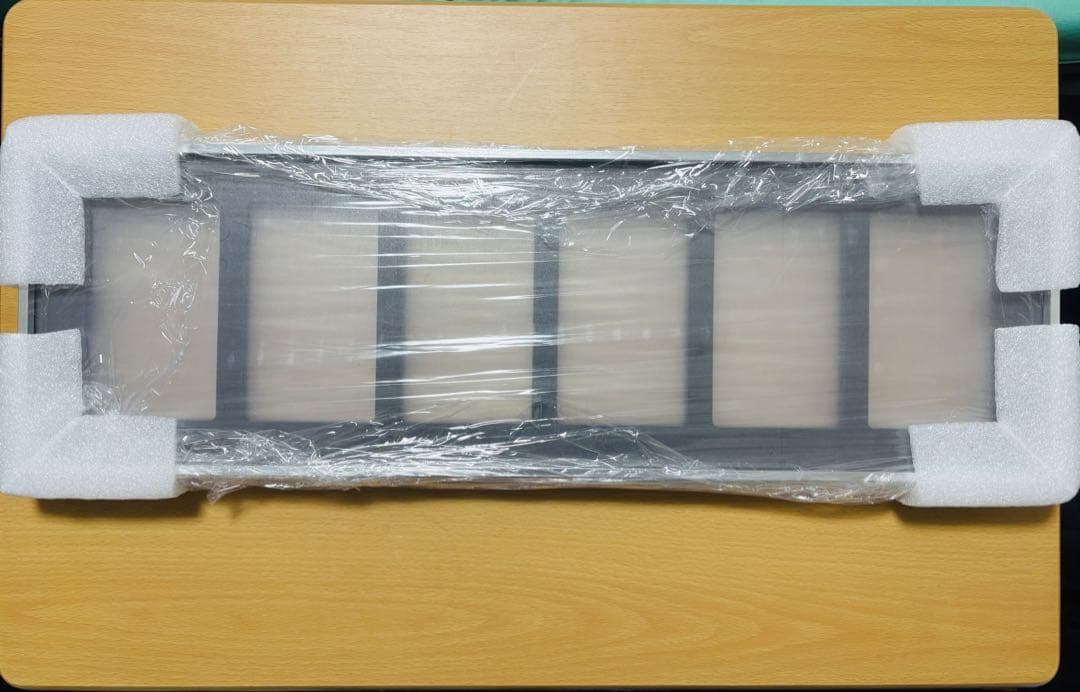 PSA鑑定用ケース　ディスプレイケース　アルミ製　両面透明　壁掛け・卓上 横6連