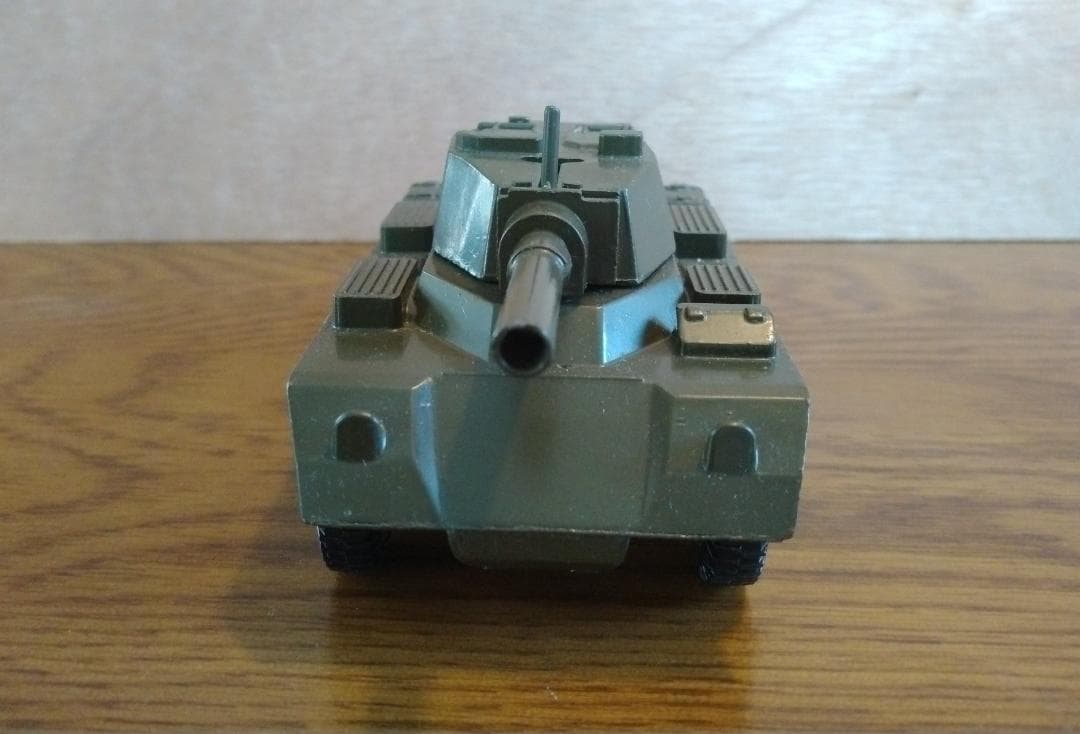 クレセントトイズ　サラディン装甲車野戦砲パトロールセット