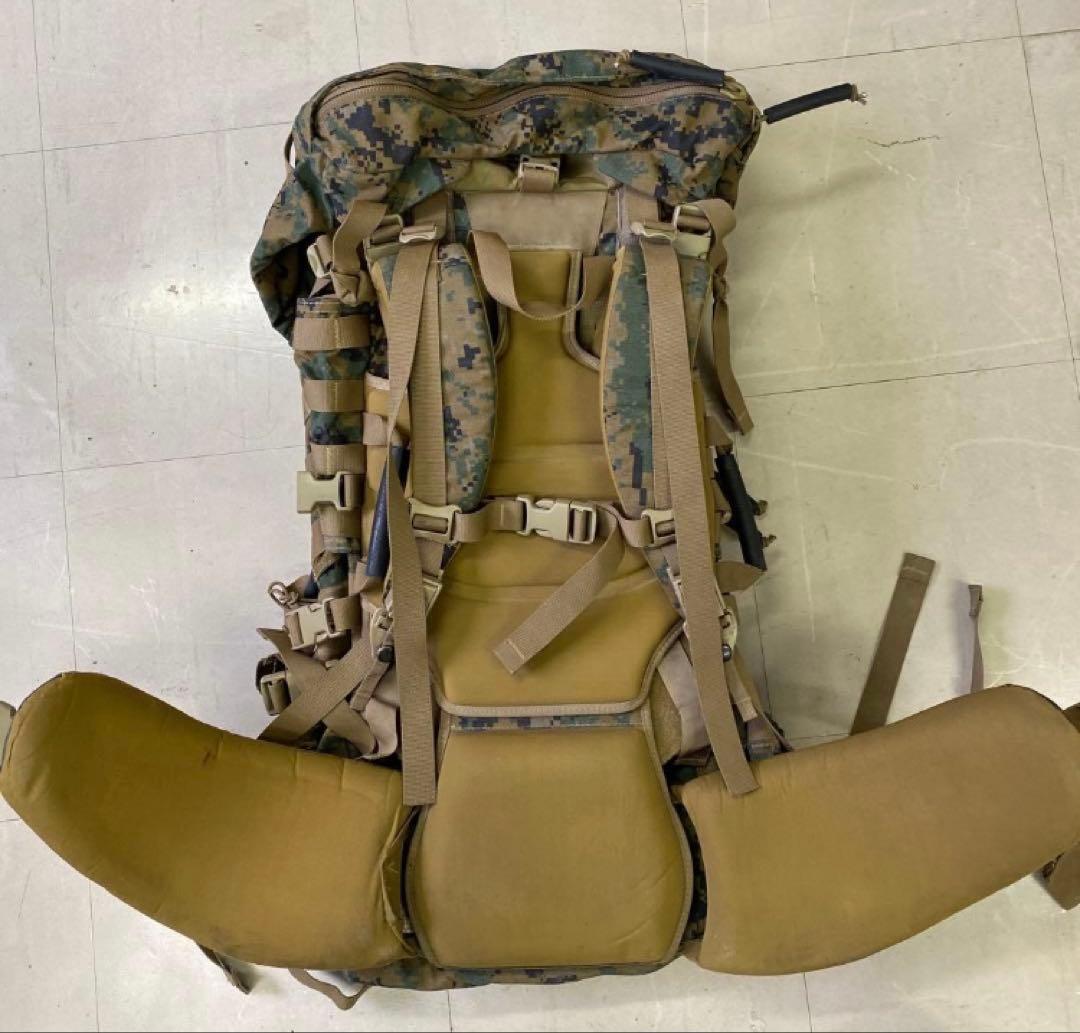 米軍海兵隊実物　Arc'teryx デジタル迷彩リュック