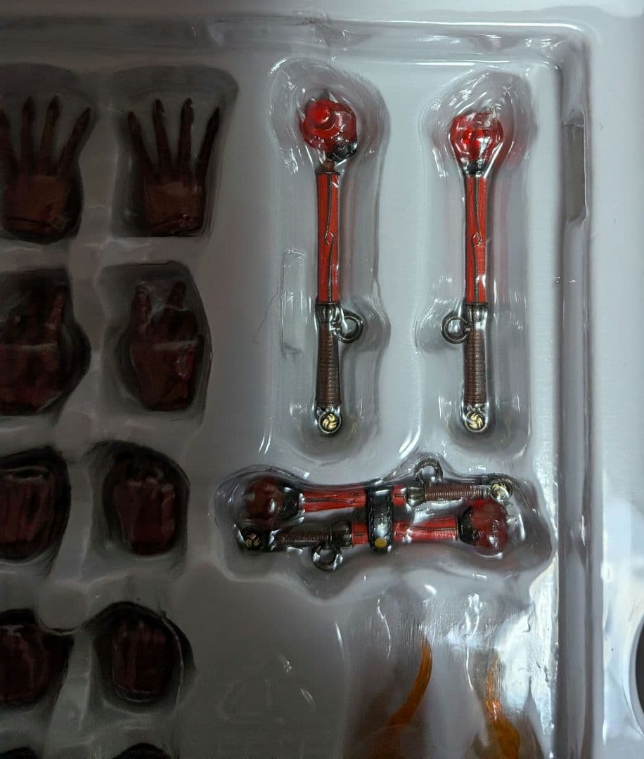 仮面ライダー響鬼 紅 真骨彫 ヒビキ フィギュアーツ 中古品