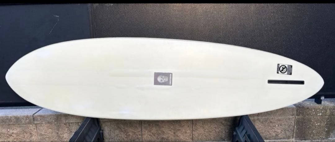 BEACHED DAYS ビーチドデイズ C-Bucket 7’6 白