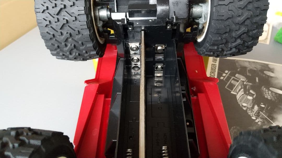 旧車ワイルドウインチ　ランドクルーザー4WD1/16