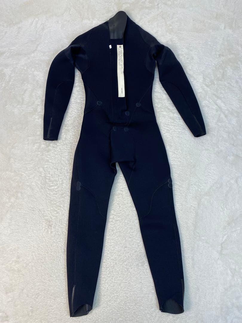 カ*イ様 カムイ　2xu R2 ウエットスーツ トライアスロン Mサイズ