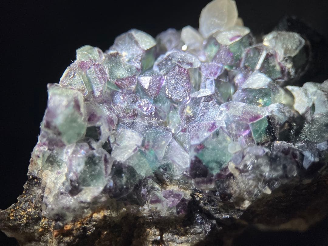 オコルスDpit body産 フローライト 鉱物標本