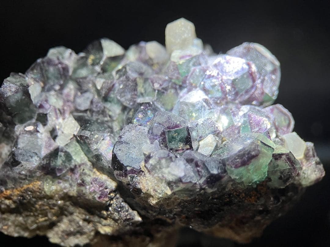 オコルスDpit body産 フローライト 鉱物標本