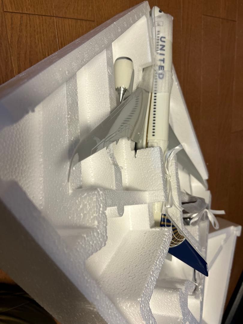 【新品】ユナイテッド航空 B787 (1:150) モデル