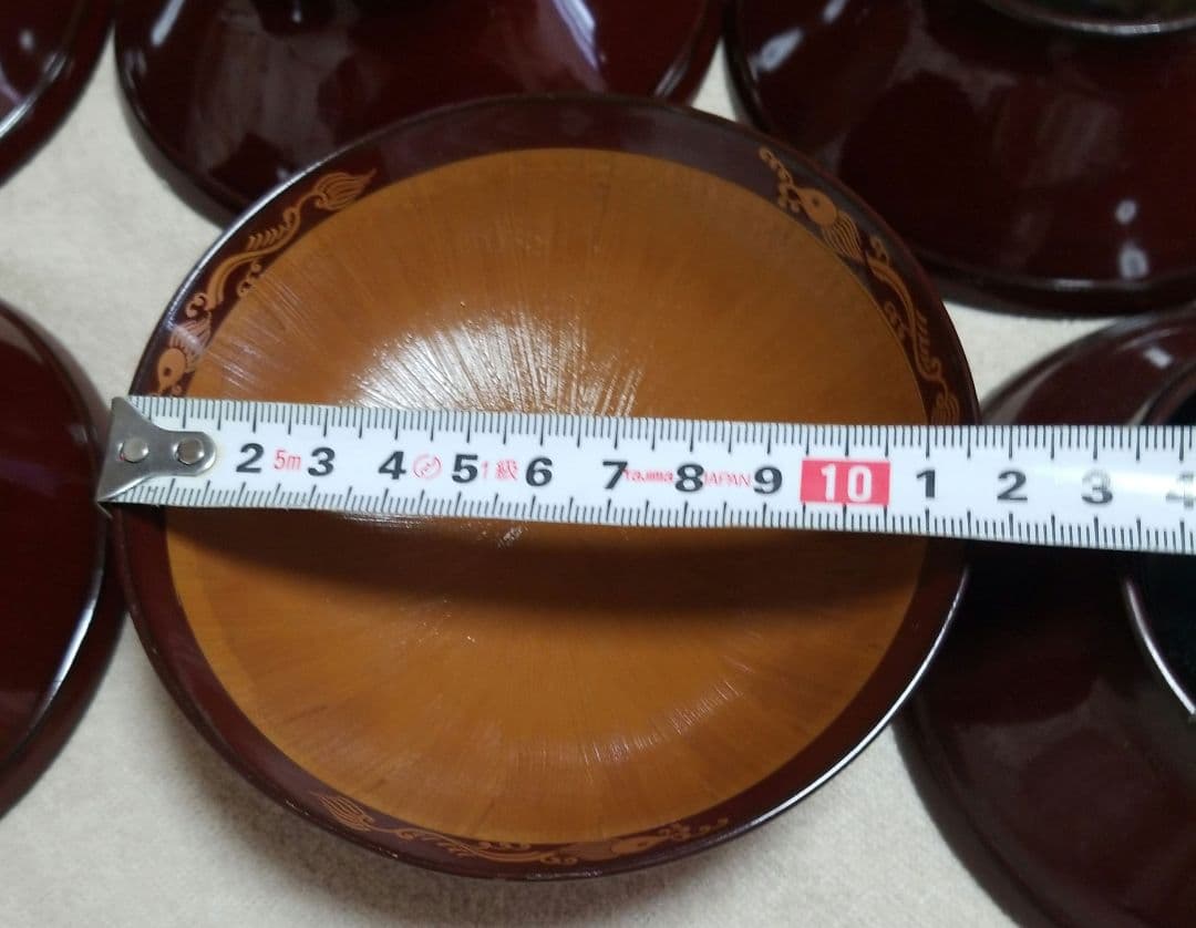 すり鉢のデザイン漆塗りふたつき椀10客です