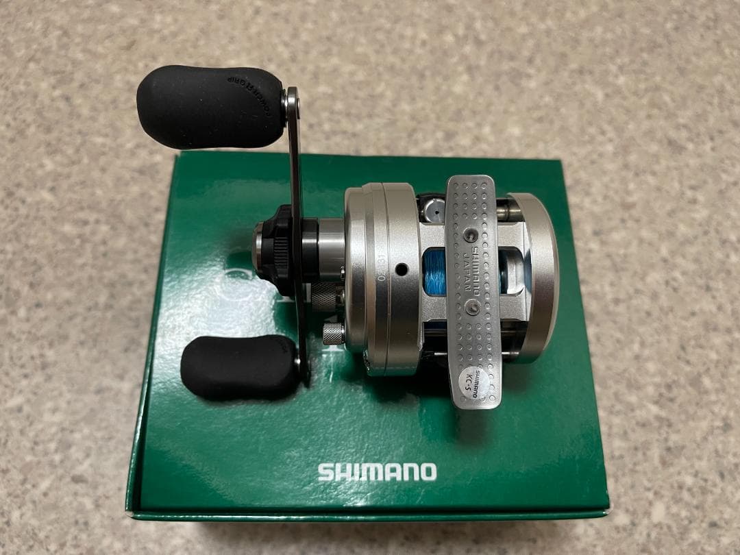 ✨美品✨【シマノ】12カルカッタ 100 SHIMANO CALCUTTA
