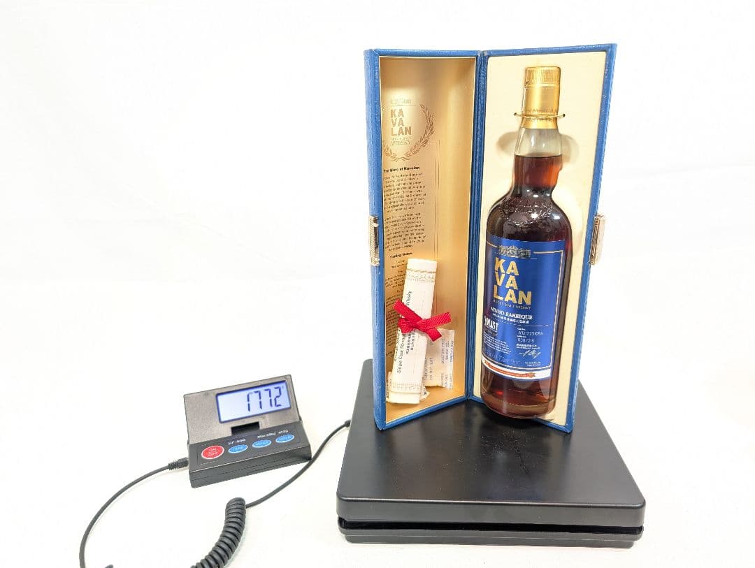 【未開栓】KAVALAN ウイスキー 700mL シングルモルト