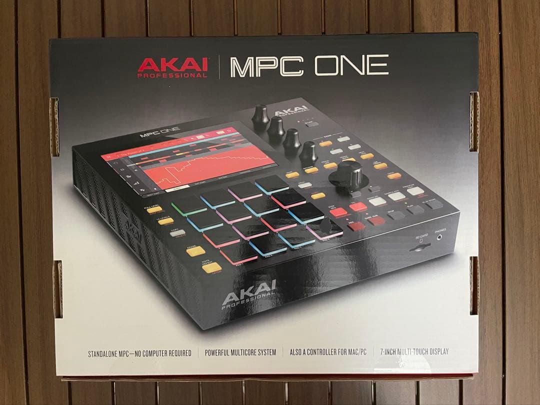 MPC ONE /SHURE SE215（イヤホン）or64GB SDカード