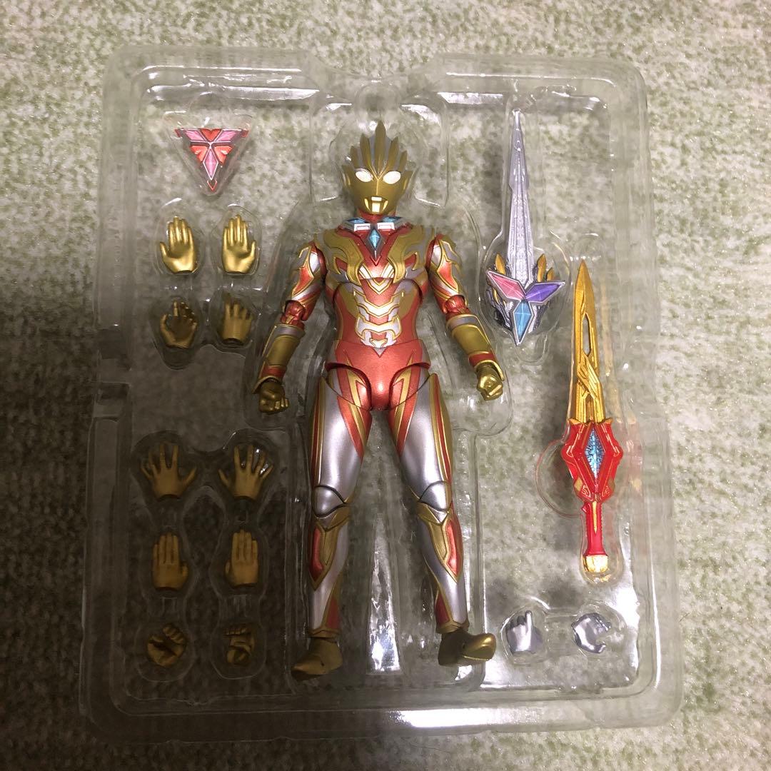 sh.figuarts ウルトラマントリガー5体セット
