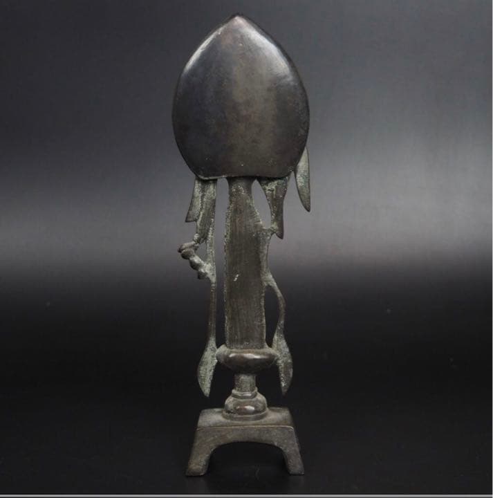 送料無料　東魏古銅如来立像　裏に文字あり　高さ20ｃｍ　中国古玩　仏教美術