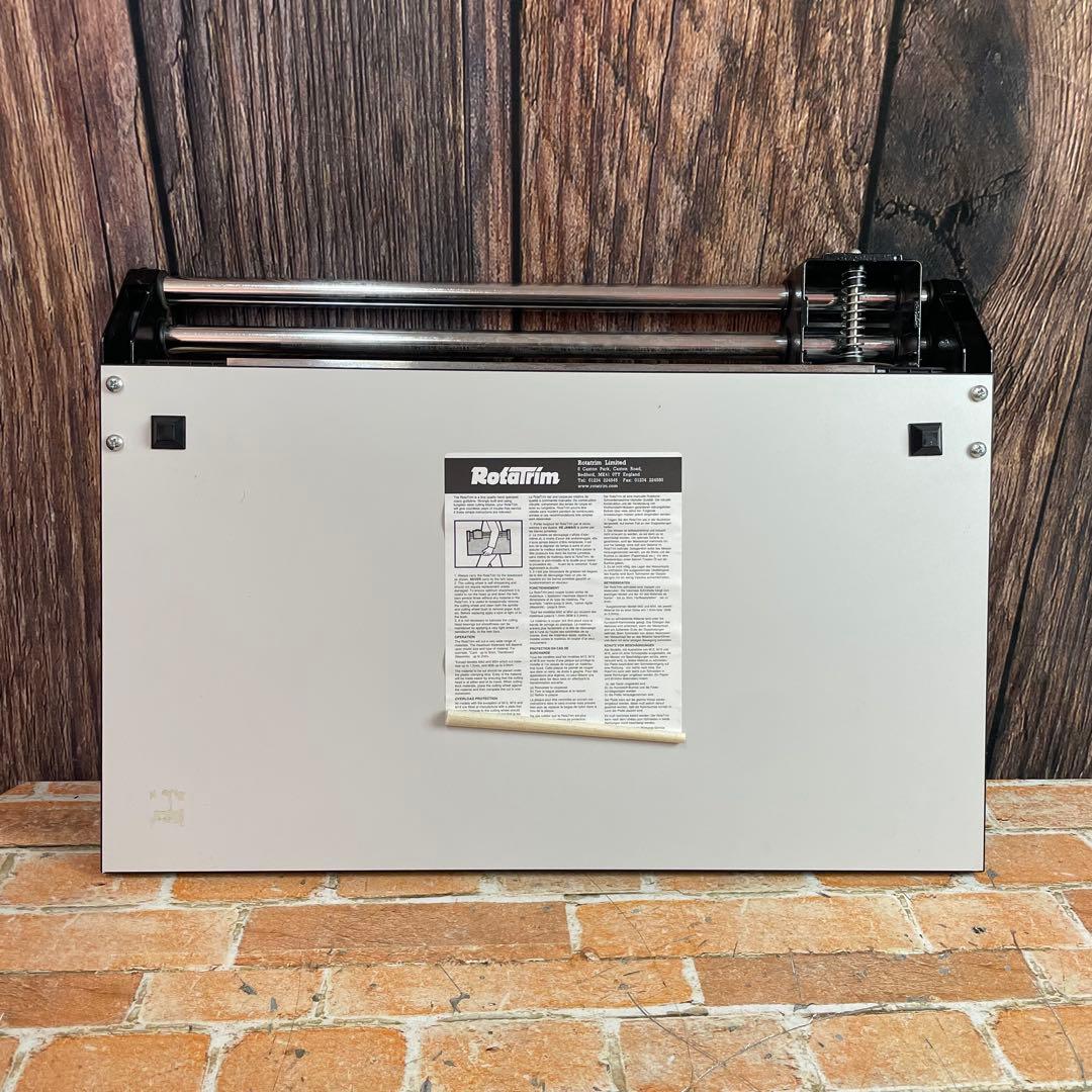 ロータトリム RotaTrim ISO 9001 M15ペーパーカッター 裁断機