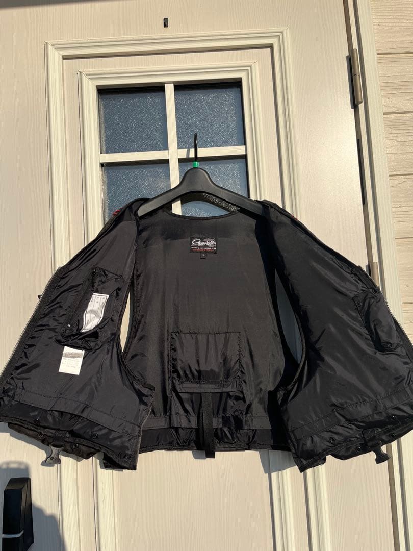 がまかつ　gamakatsu フィッシングベスト ブラック　サイズ　L