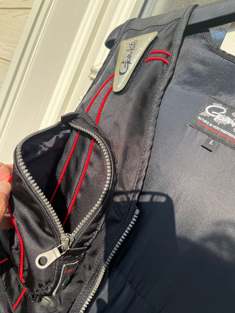 がまかつ　gamakatsu フィッシングベスト ブラック　サイズ　L