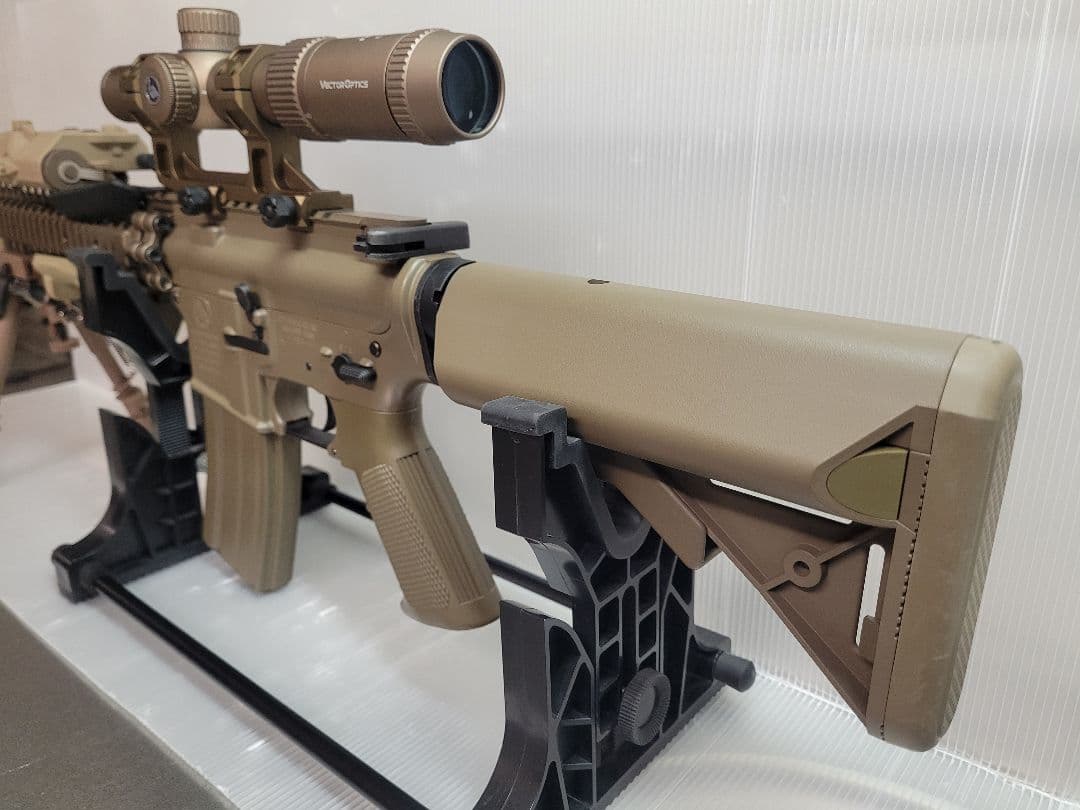 【超希少】東京マルイ 次世代電動ガン レシーライフル TAN サマコバモーター