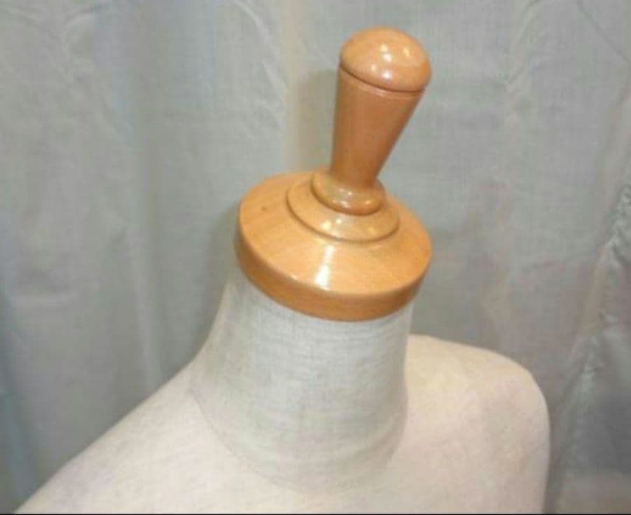 東京キイヤ レディーストルソー 針刺せます アパレル店舗での使用品