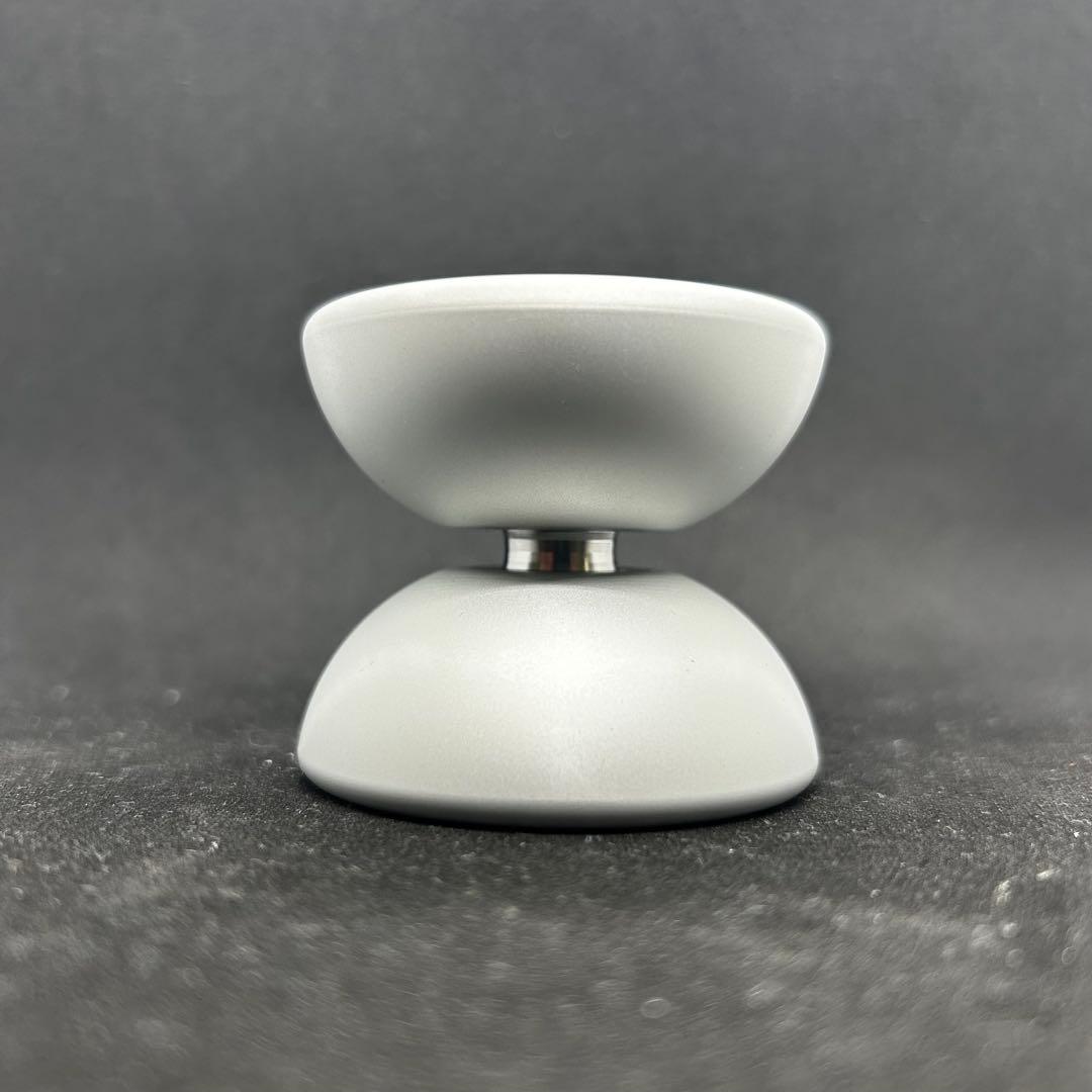 ヨーヨーリクリエーション NKG2 ブラストシルバー 極美品