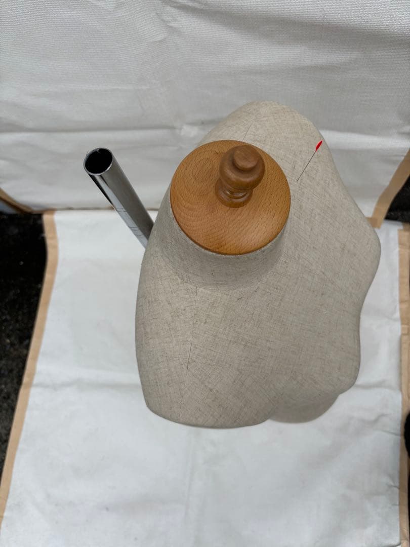 マネキン ボディ　トルソー　女性用 　HOSOKAWA製　ナチュラルカラ-