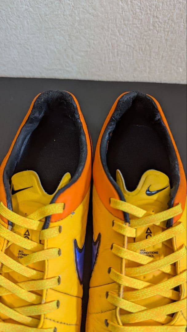 NIKE サッカースパイク ティエンポ レジェンド SG ナイキ　シューズ