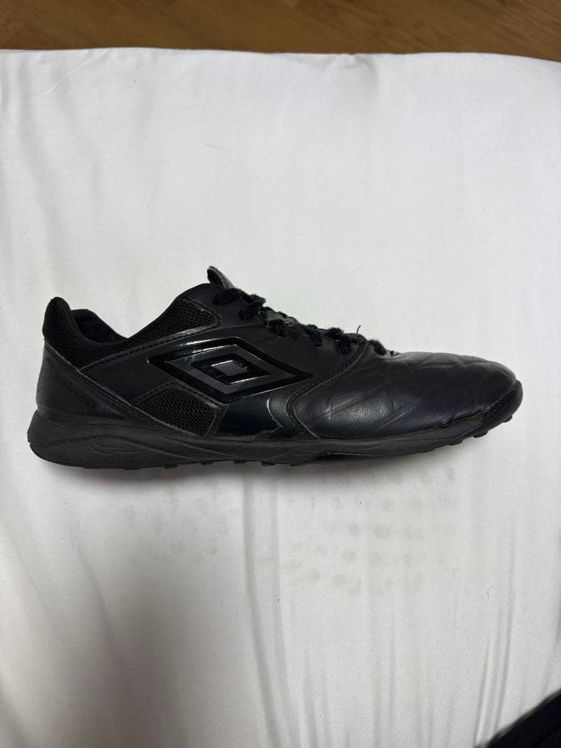 アンブロ UMBRO ブラック フットサルシューズ
