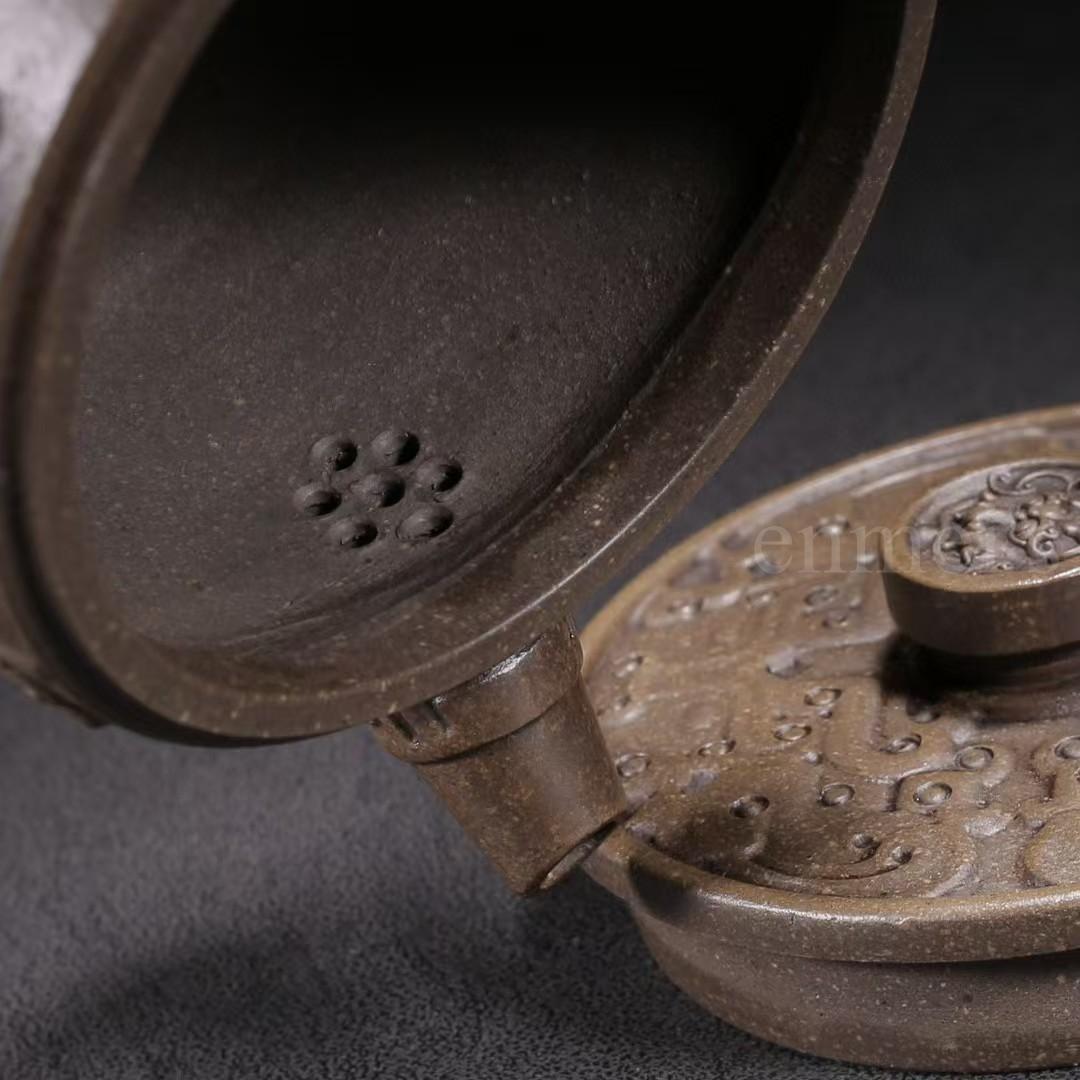 中国古美術・原鉱古銅泥龍鳳呈祥紫砂壺・底款：武陵芸人 蓋款：顧景舟・紫砂壺・茶壺