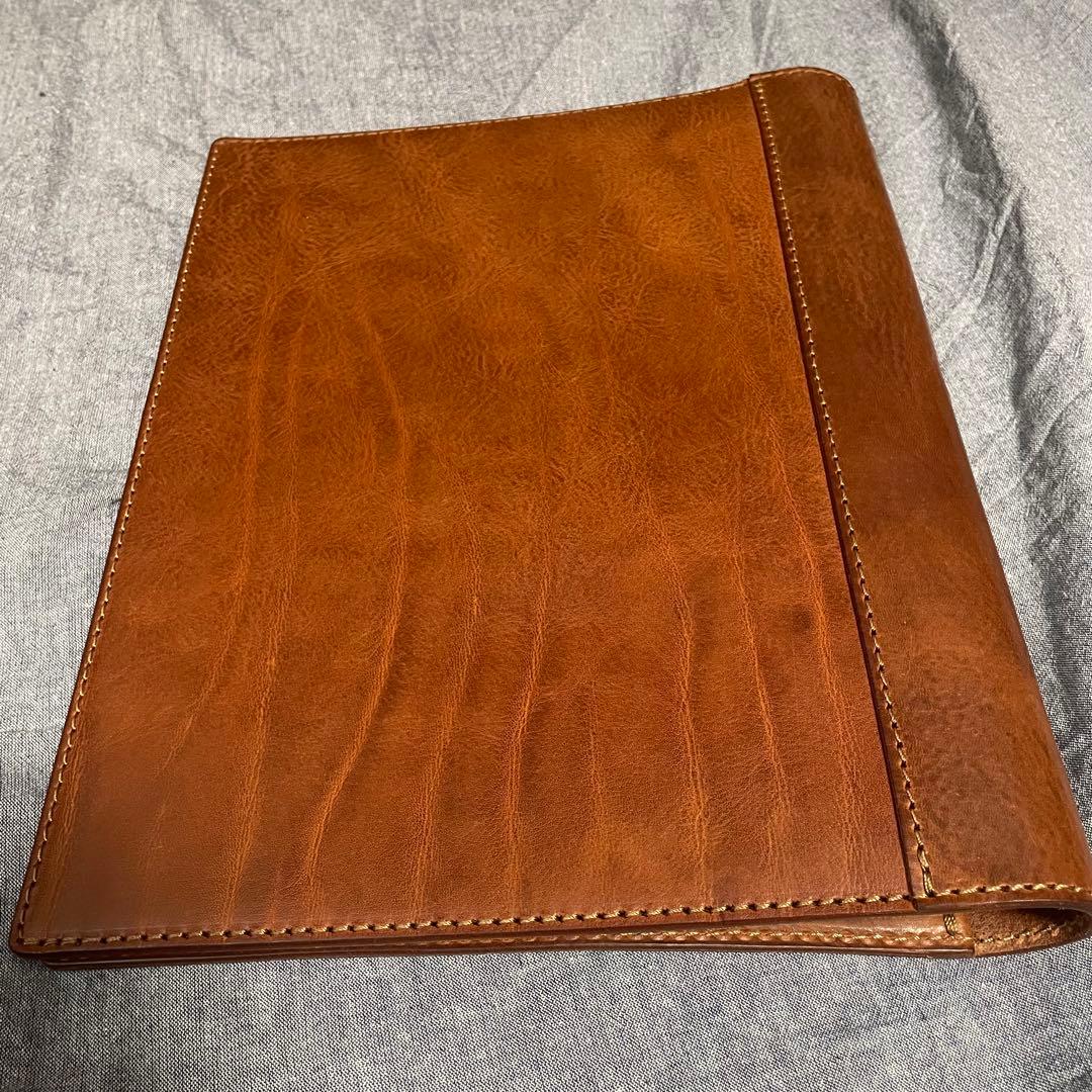 【新品】　ルーズリーフ a4 本革