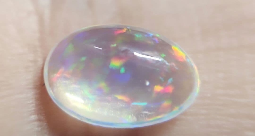天然ウォーターオパール 0.668ct