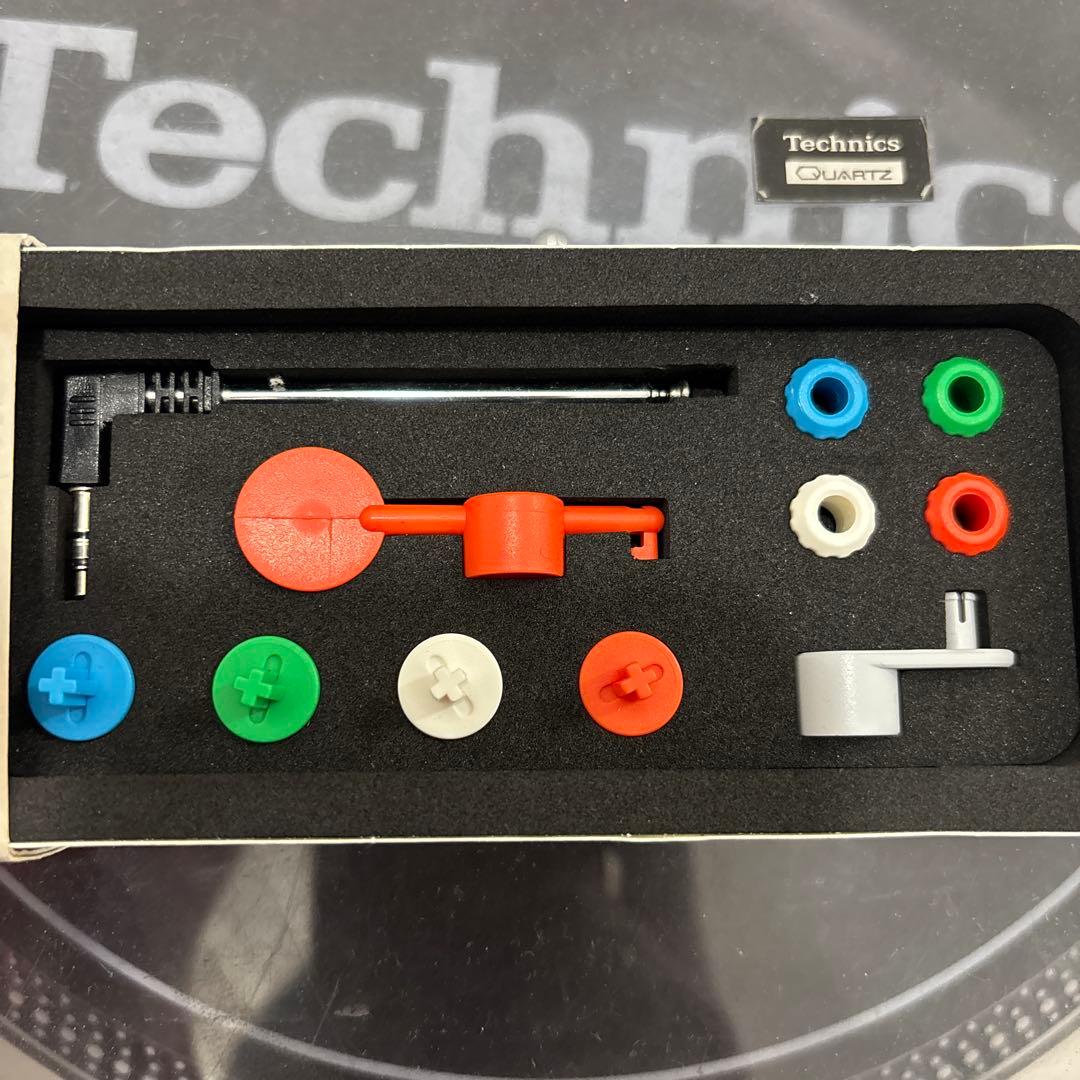 鍵盤楽器 Teenage Engineering OP-1