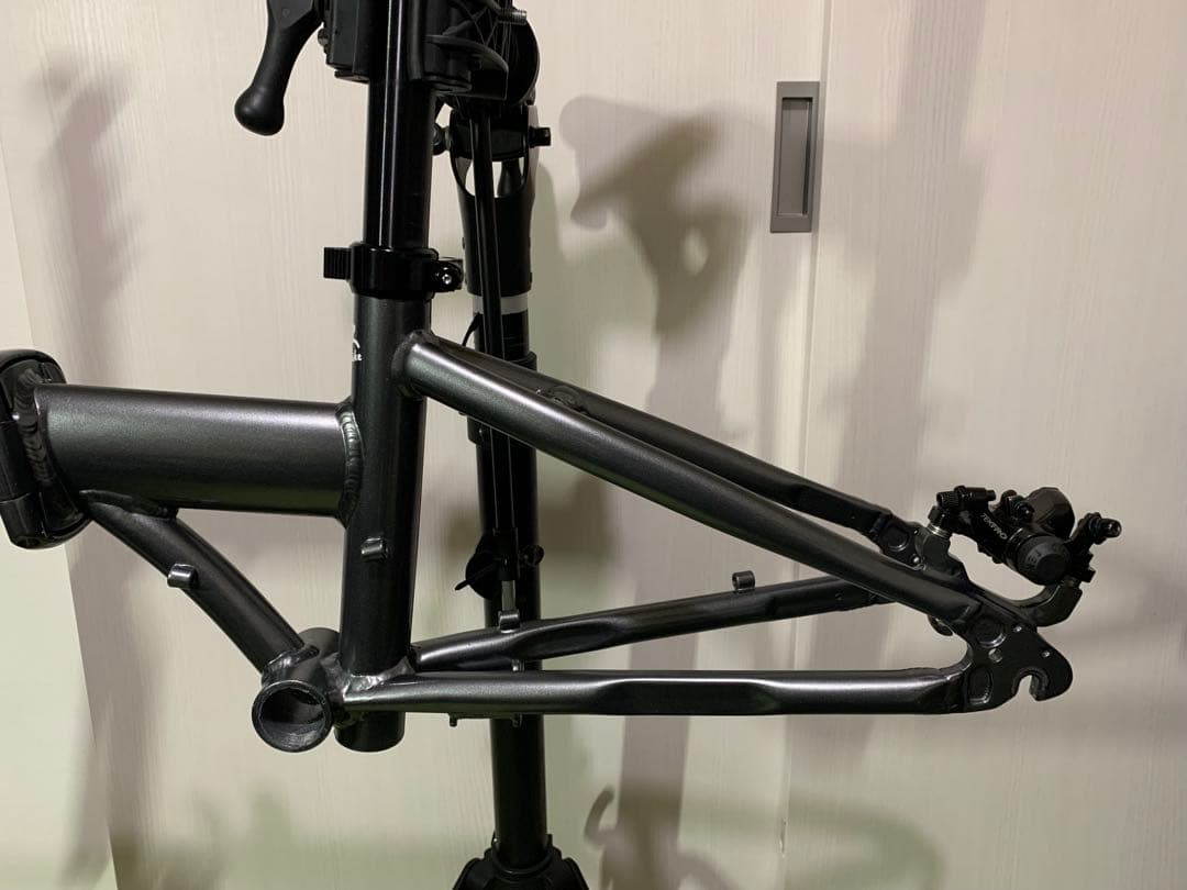 DAHON vitesse★リメイク★カーボンフォーク★軽量★ディスクブレーキ