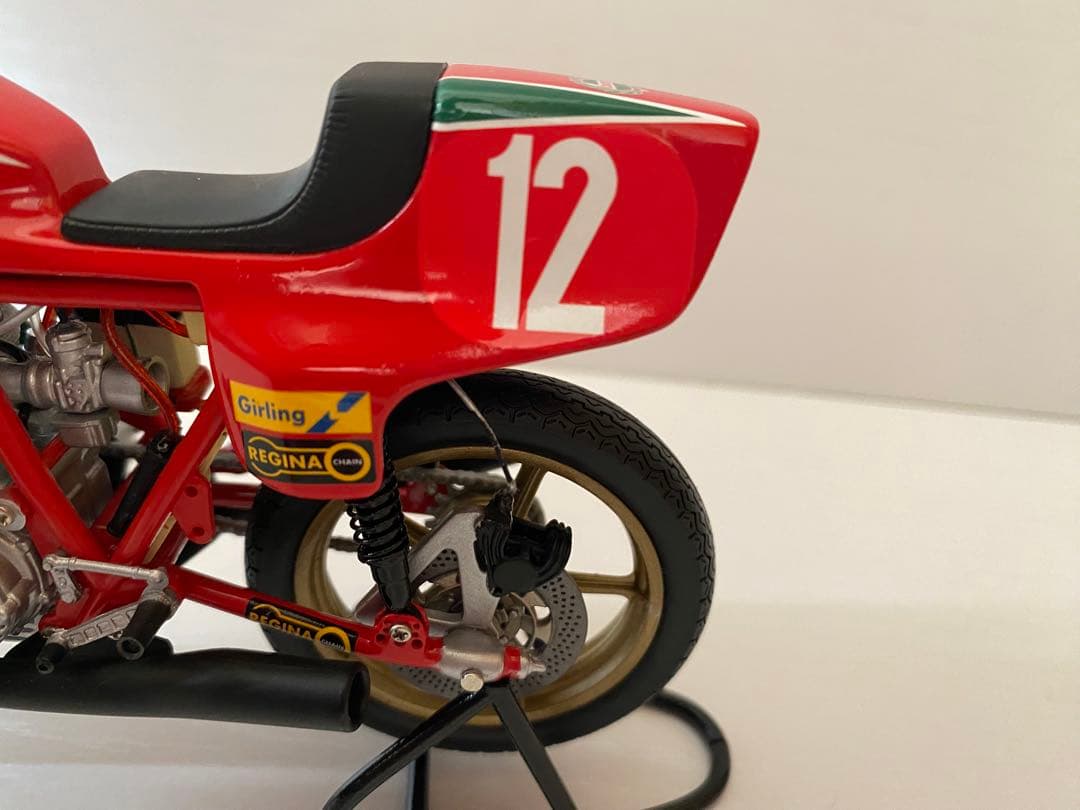 1/12 ミニチャンプス　ドウカティ 900 （難あり品）