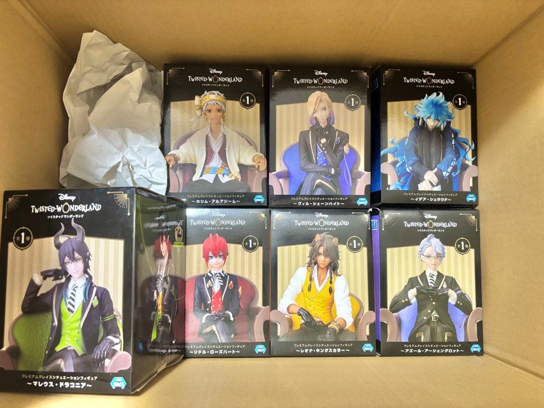 【未開封】ツイステ　プレミアムグレイスシチュエーションフィギュアおまけ付き