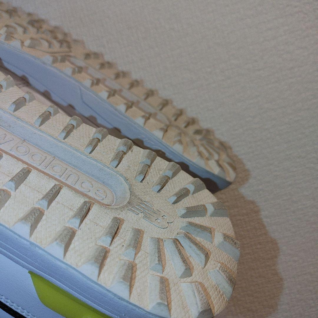 ニューバランス　ゴルフシューズ 23.5センチ　ホワイト　ダイヤル