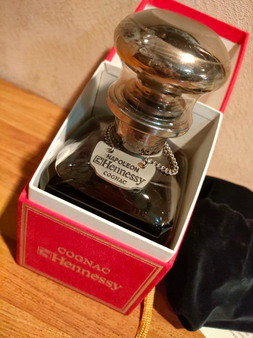 古酒 Hennessy ヘネシー ナポレオン シルバートップ 箱巾着袋有り