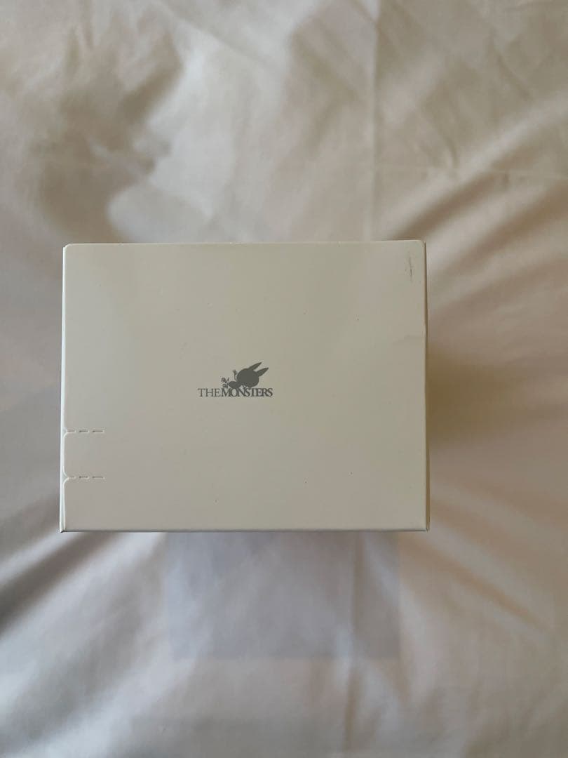 ラブブ labubu らぶぶ POP MART Big into Energy