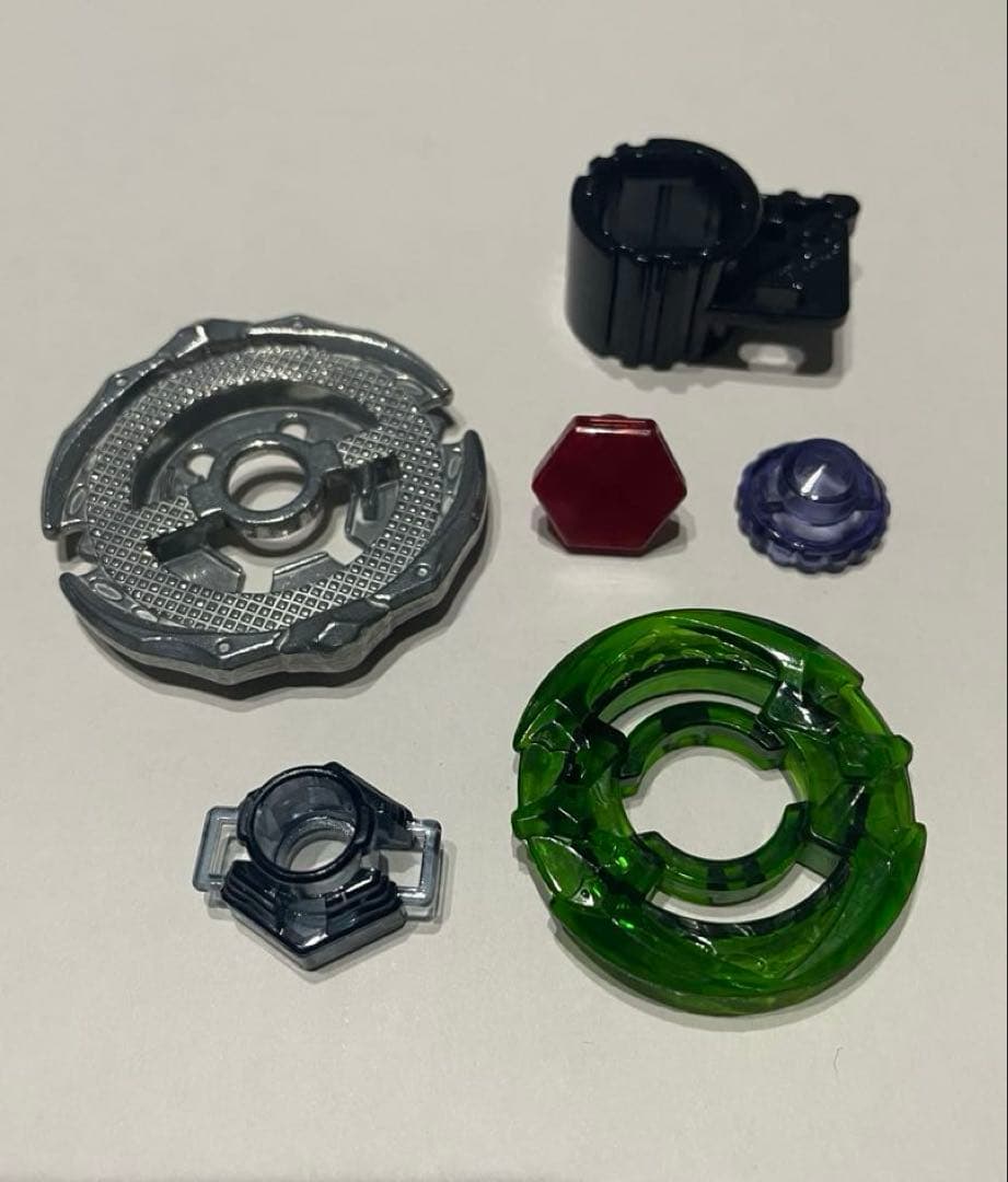 メタルファイトベイブレード　フォビドゥンイオニス130D