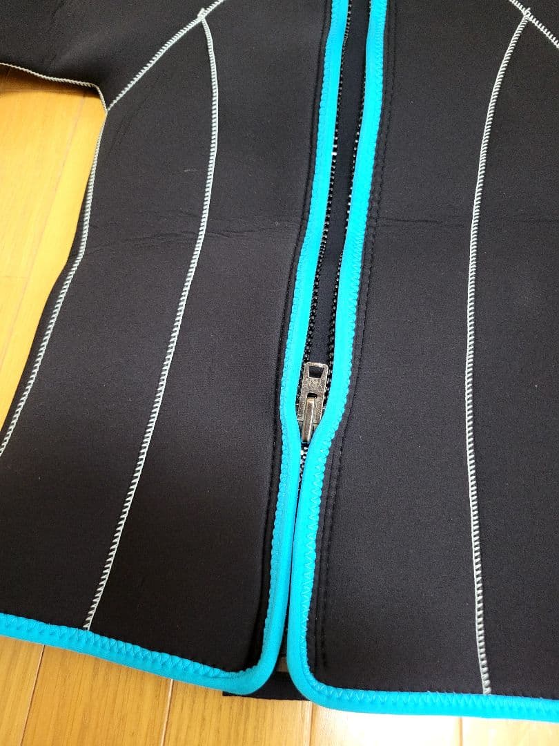 【半額以下】レディース　セパレート(上下)ウェットスーツロクハン6.5㎜