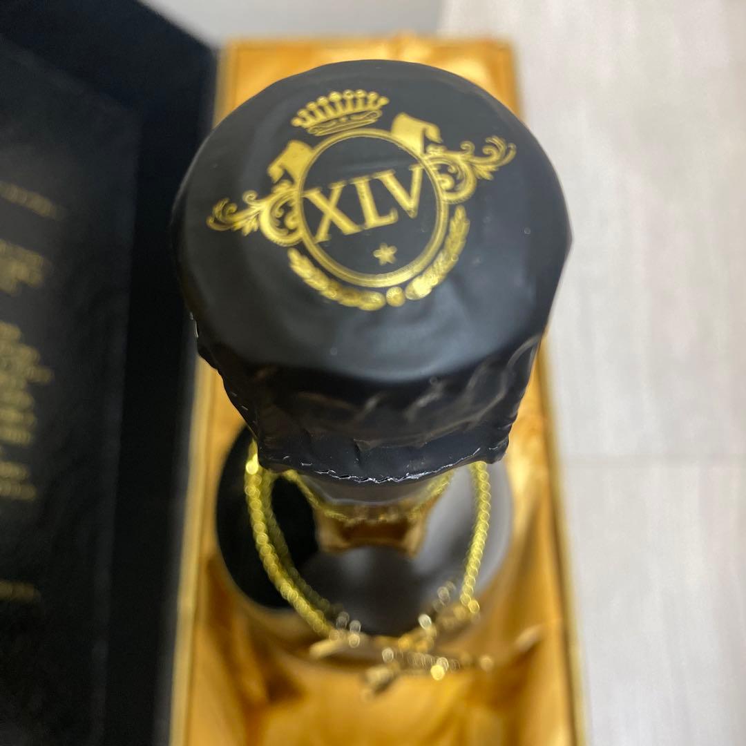✔️XLV シャンパン未開栓　2013年産