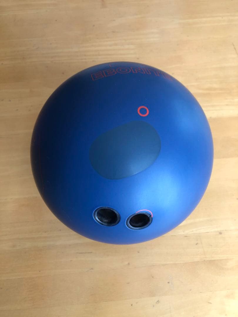 ゆうすけ様　ボウリングボール　ザワンウレタン　15ポンド