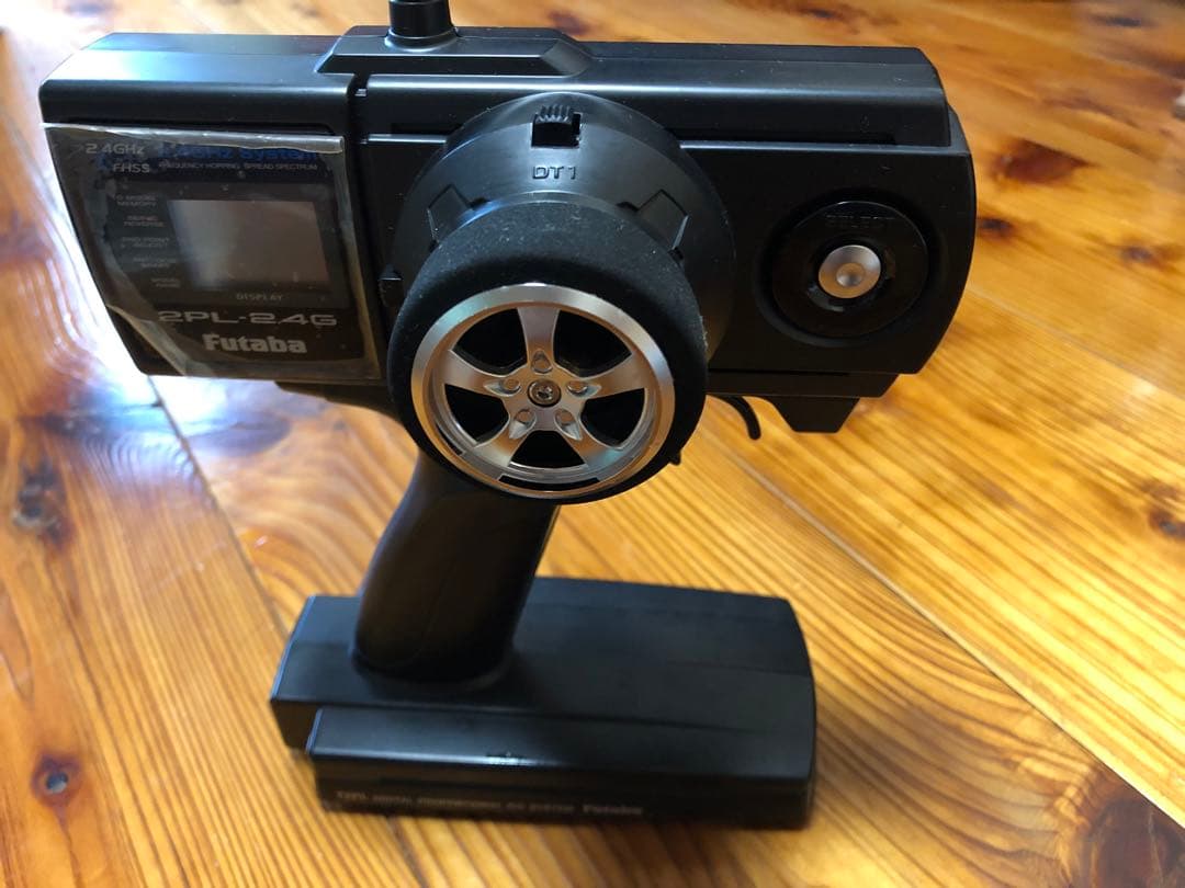 フタバ2PL-2.4Gプロポセット搭載、タミヤM05ミニクーパー赤