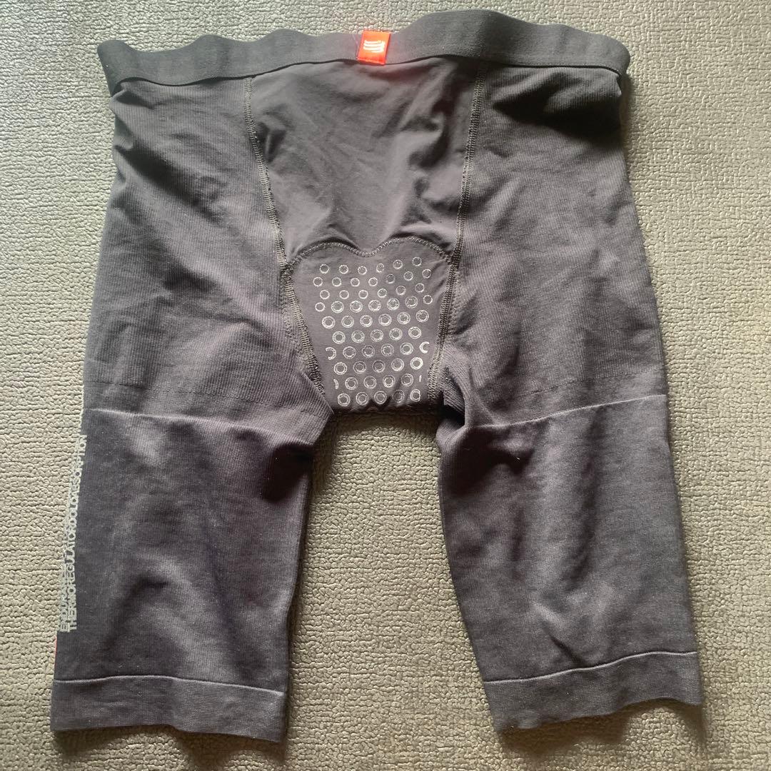 サイクリング　 COMPRESSPORT トライアスロンウェア Lサイズ