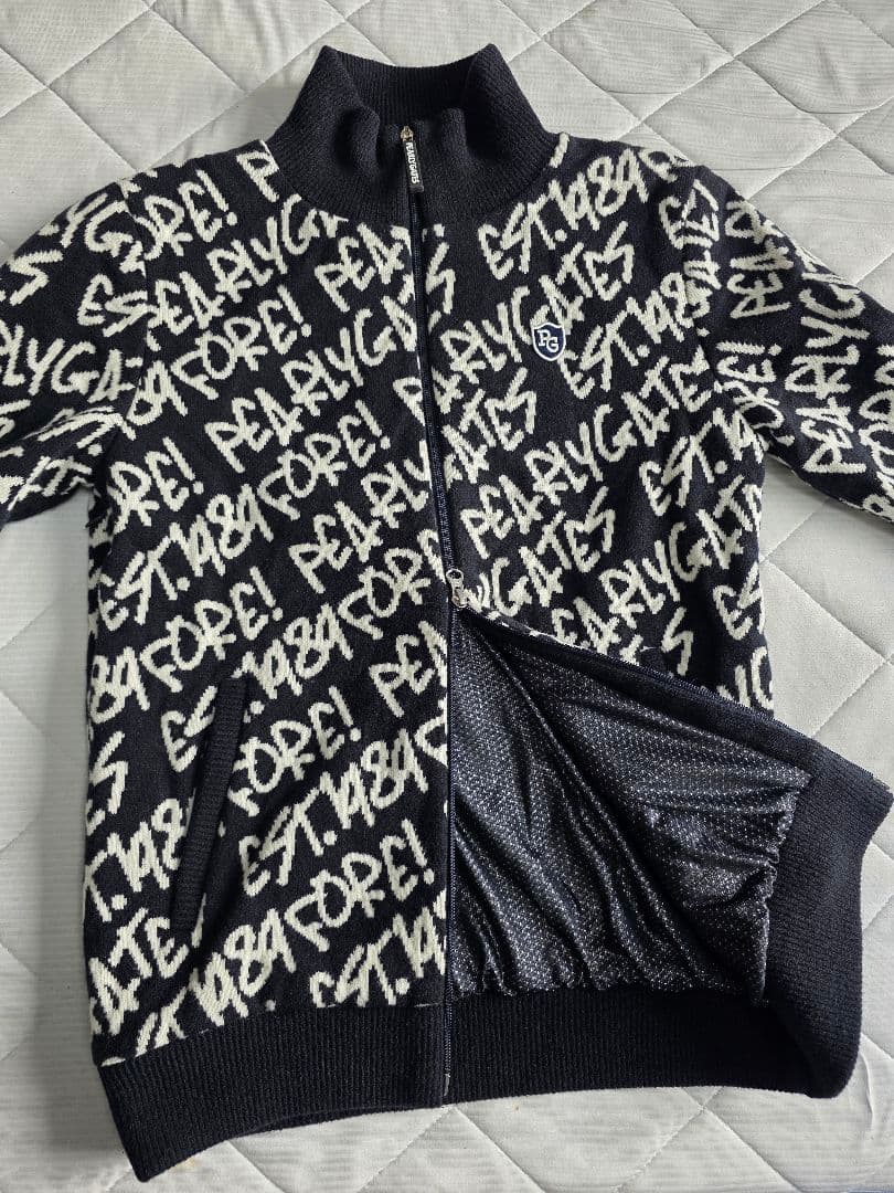 お値下げしました！美品パーリーゲイツ蓄熱裏地付きジップジャケット４