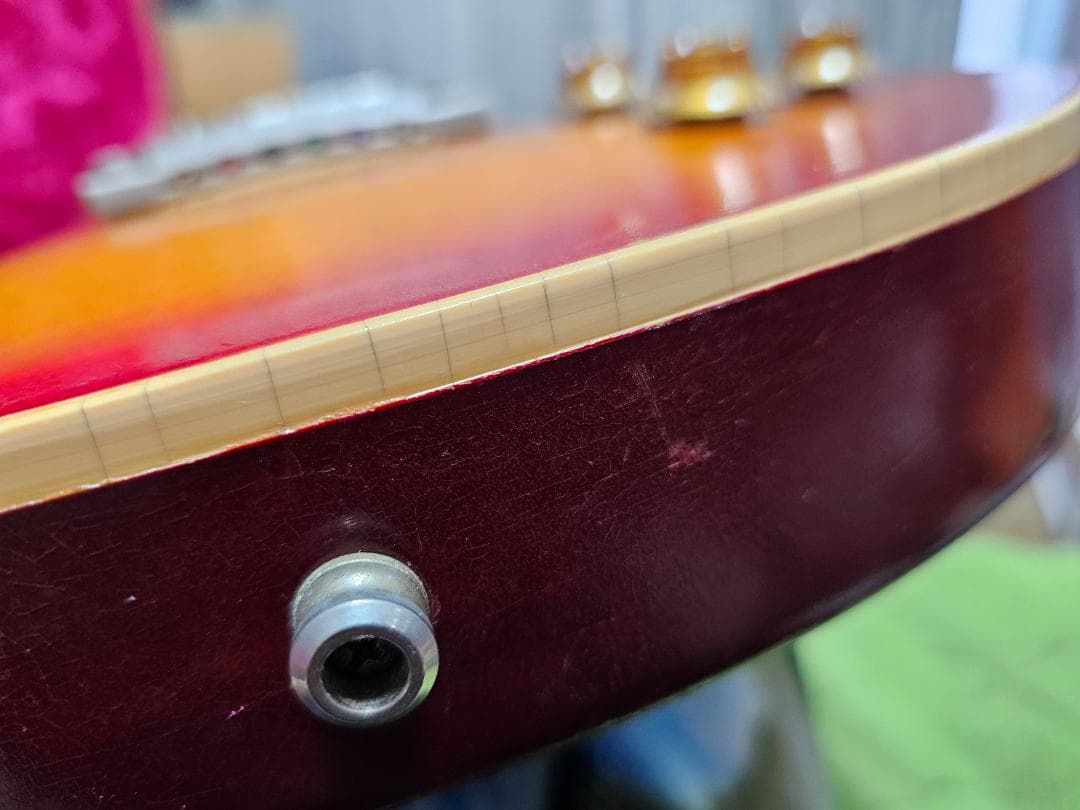 Gibson レスポール classic 2000年製 ハードレリック純正ケース