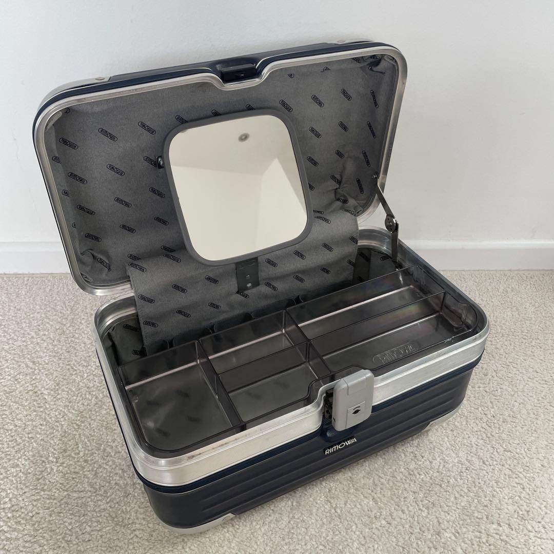 RIMOWA Limbo/リンボ ビューティケース マットブルー 19L 廃盤
