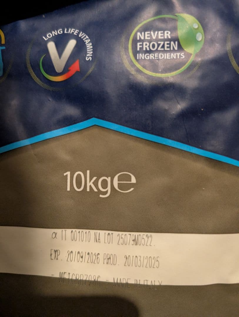 ファルミナ ベーシックチキン&ターキー成猫用10kg