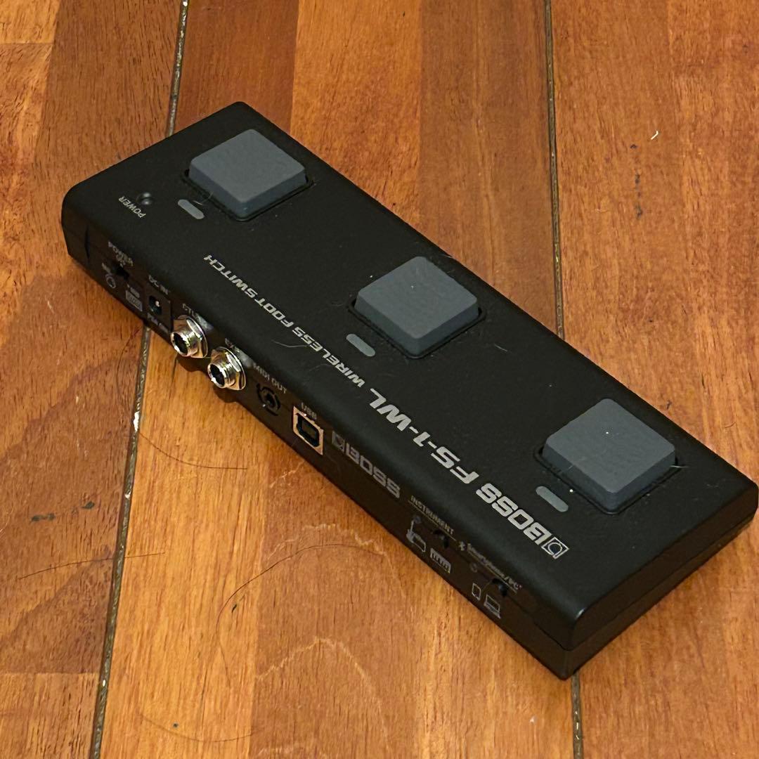 新品同様☆BOSS FS-1WL ワイヤレスフットスイッチ