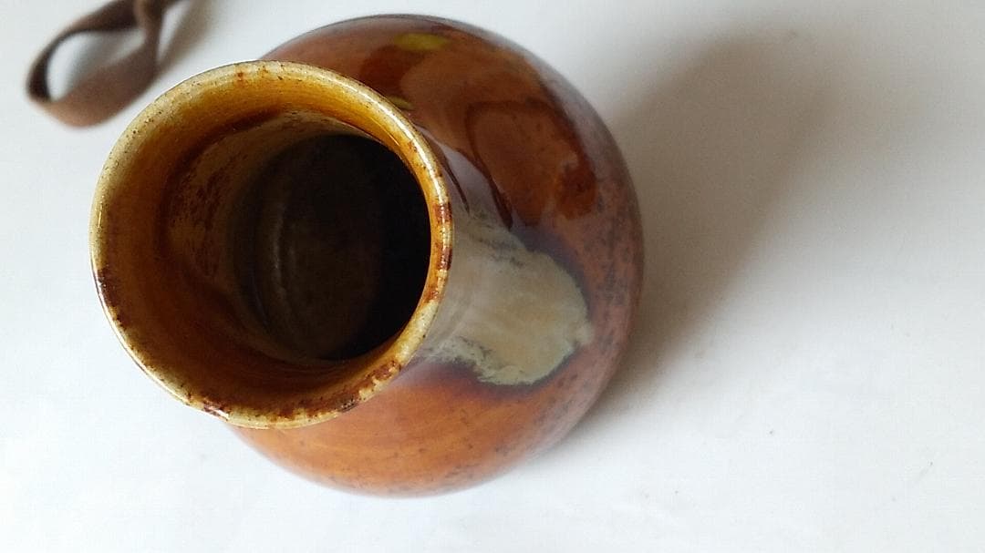 比古焼 鶴首茶入 藤崎寿山 作 仕覆 西陣織 大阪蜀紅 茶道具 共箱 美品 です